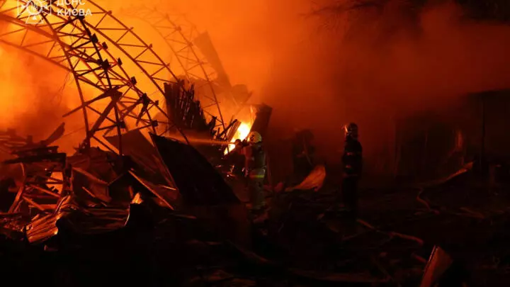 Ukraine : une dizaine de blessés à Kiev après une vaste attaque de la Russie