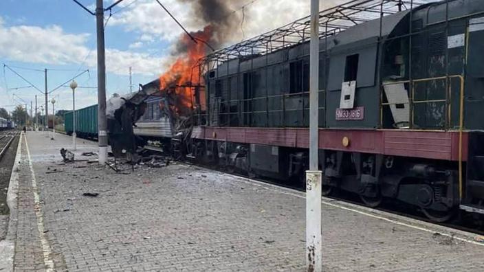 « Les sous-stations sont touchées les unes après les autres » : la Russie lance ses drones contre le chemin de fer ukrainien
