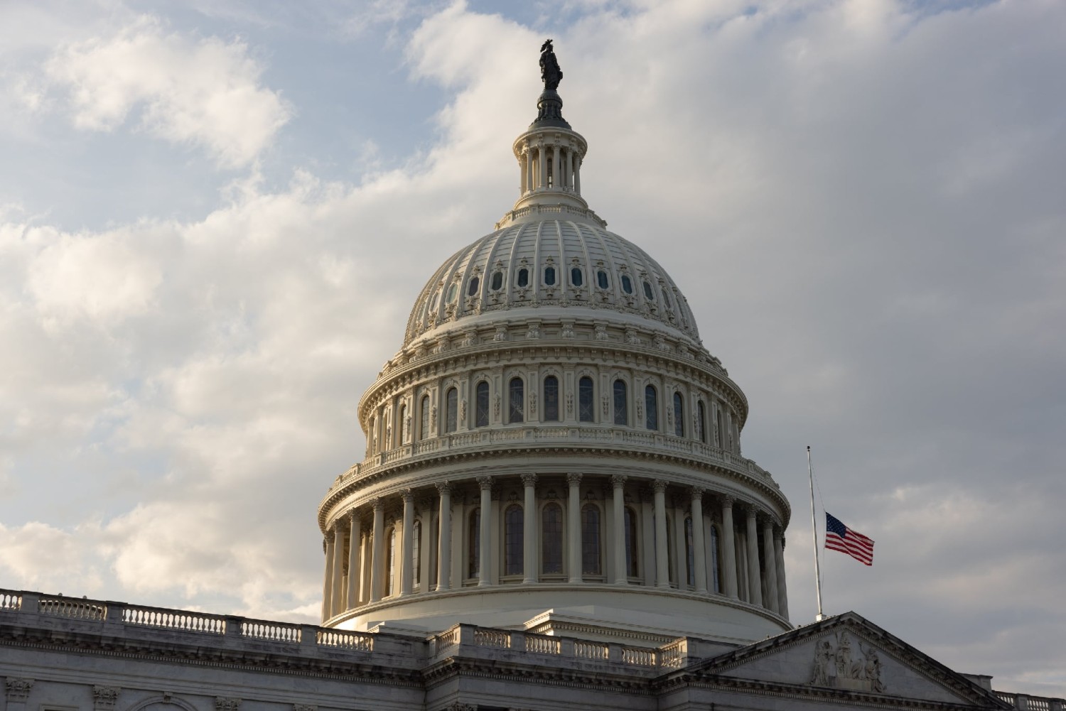 Les sénateurs américains ont trouvé dimanche un accord provisoire en vue de mettre fin à la paralysie budgétaire  afp.com/Anna Rose Layden