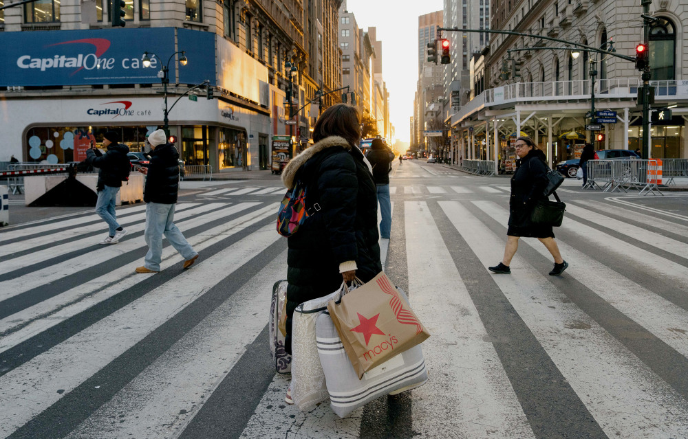Inflation fell to 2.7% in November as slower housing, food increases offset energy surge