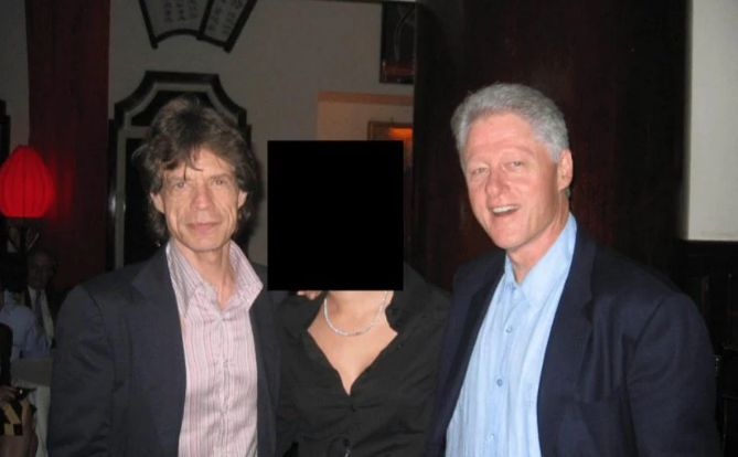 Bill Clinton, Mick Jagger, Michael Jackson, Kevin Spacey... Qui sont les personnalités qui figurent dans les documents de l’affaire Epstein ?