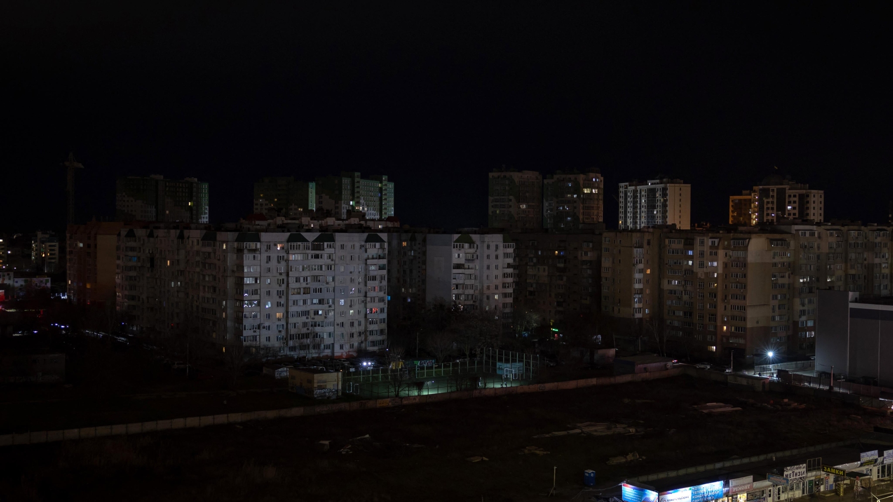 Ukraine : des frappes russes visent le secteur énergétique, deux jours avant Noël    14 Accéder à la section Commentaires