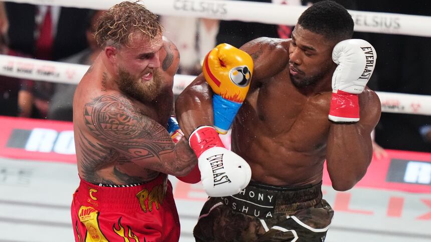 Boxer Anthony Joshua involved in a car accident in Nigeria days after knockout win over Jake Paul