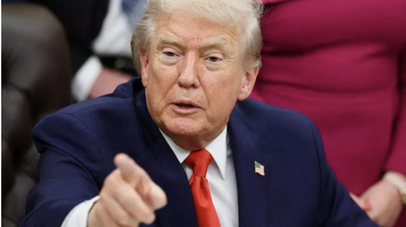 Donald Trump interdit d'entrée aux États-Unis les ressortissants de sept nouveaux pays