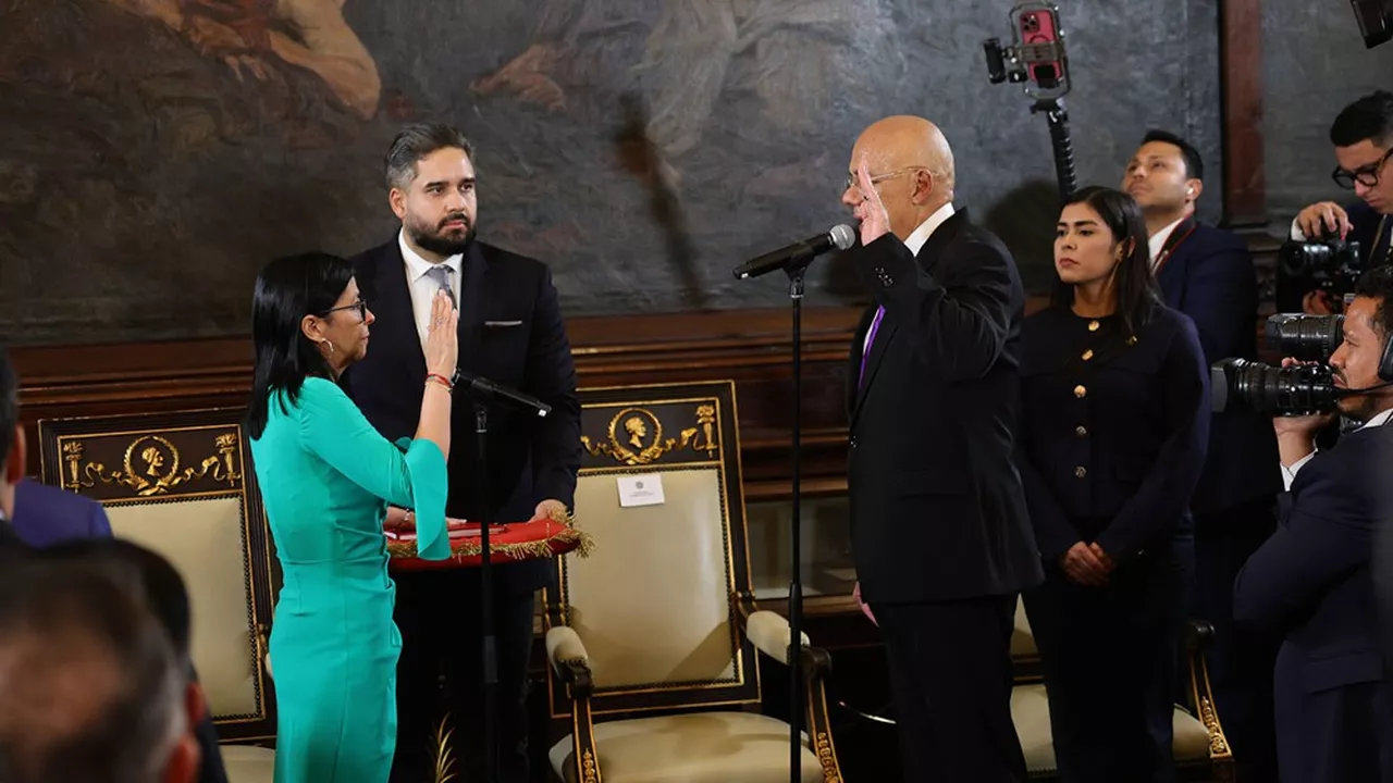 Venezuela : le régime verrouille le contrôle du pays après la chute de Maduro