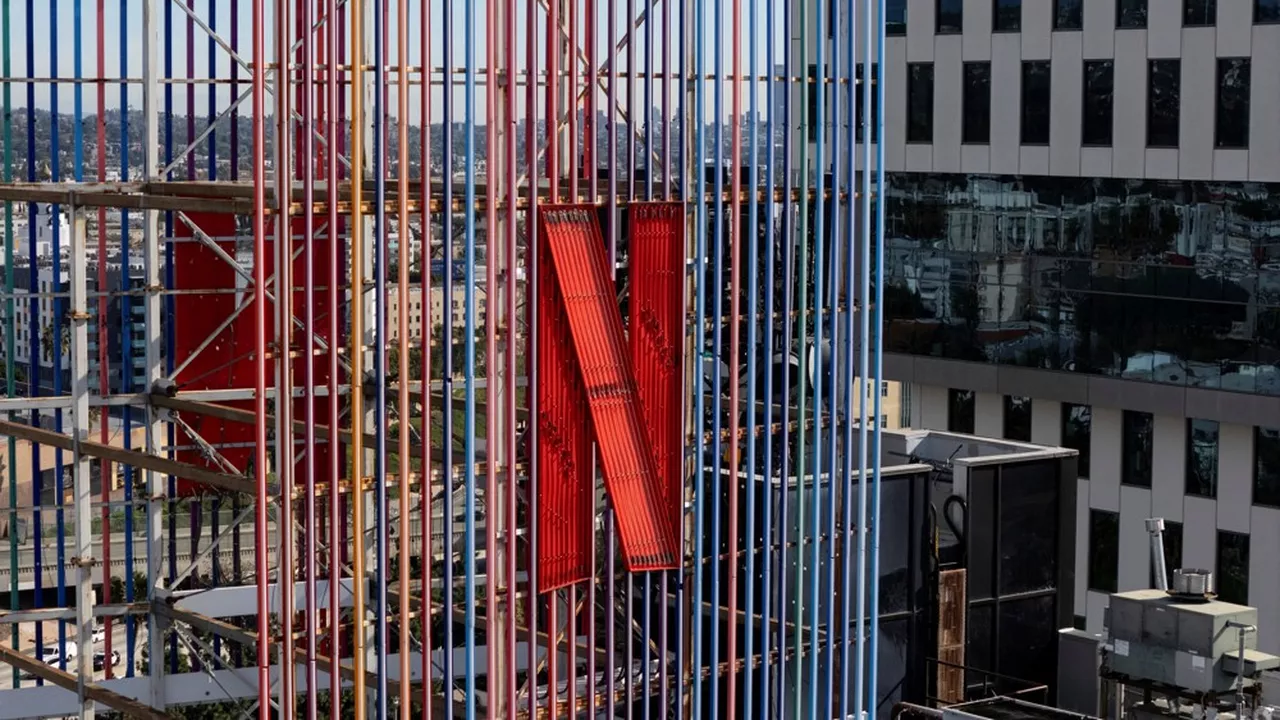 Les consommateurs s'inscrivent pour des contenus exclusifs, mais paient aussi pour regarder des franchises traditionnelles. (Photo Reuters)