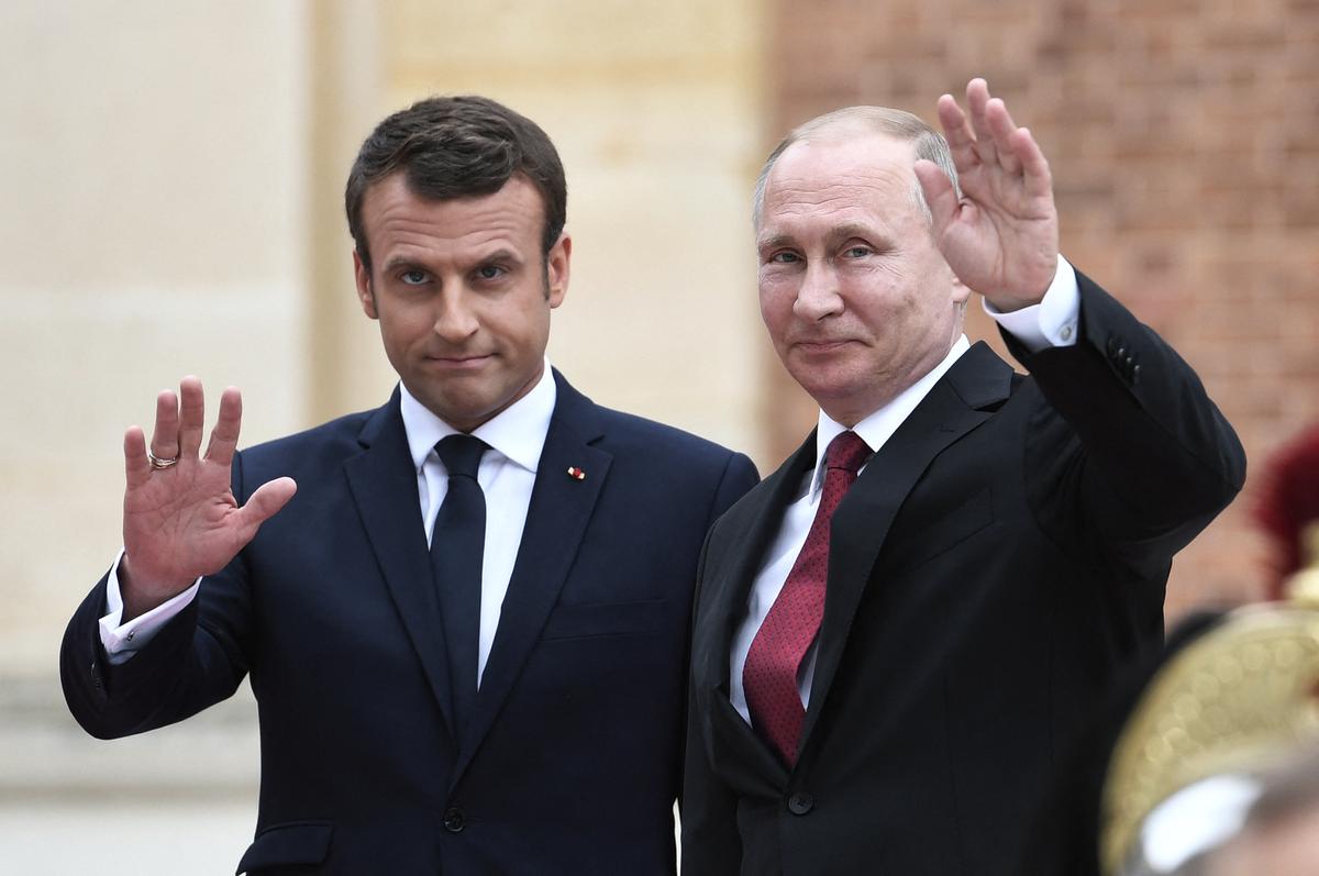 «Il écoute toutes les propositions» : Vladimir Poutine est prêt à un appel d’Emmanuel Macron pour une discussion «sérieuse», assure Sergueï Lavrov