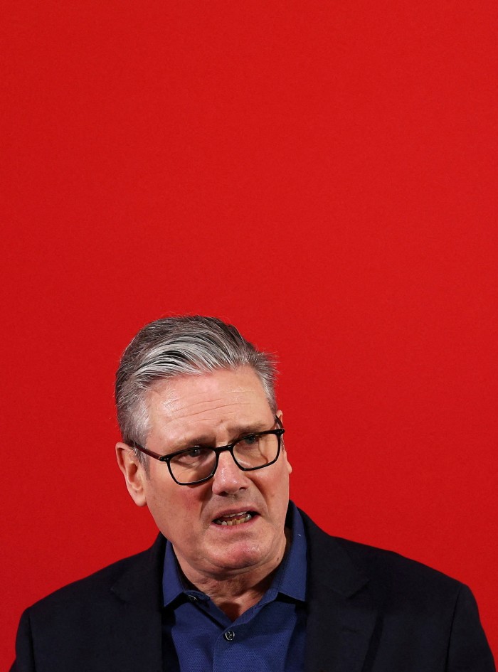 Epstein Fallout Piles Pressure on U.K. Prime Minister