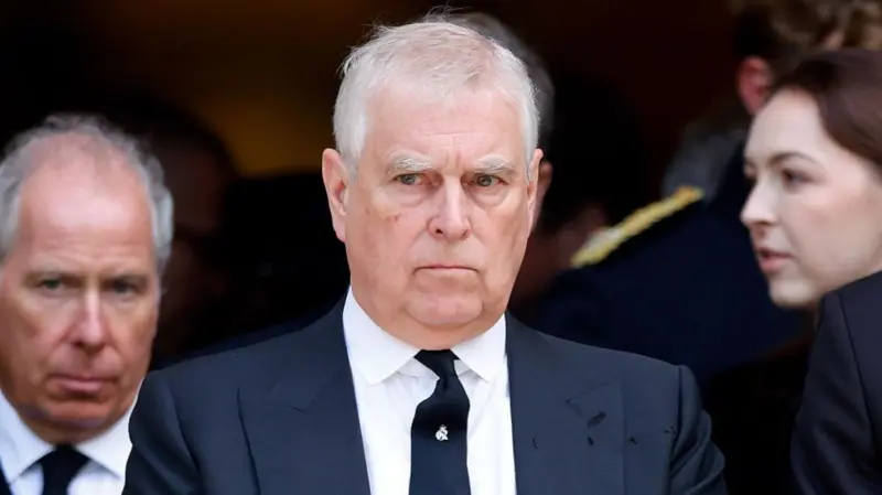 Arrestation de l'ex-prince Andrew : l'épilogue d'un long et sordide feuilleton ?