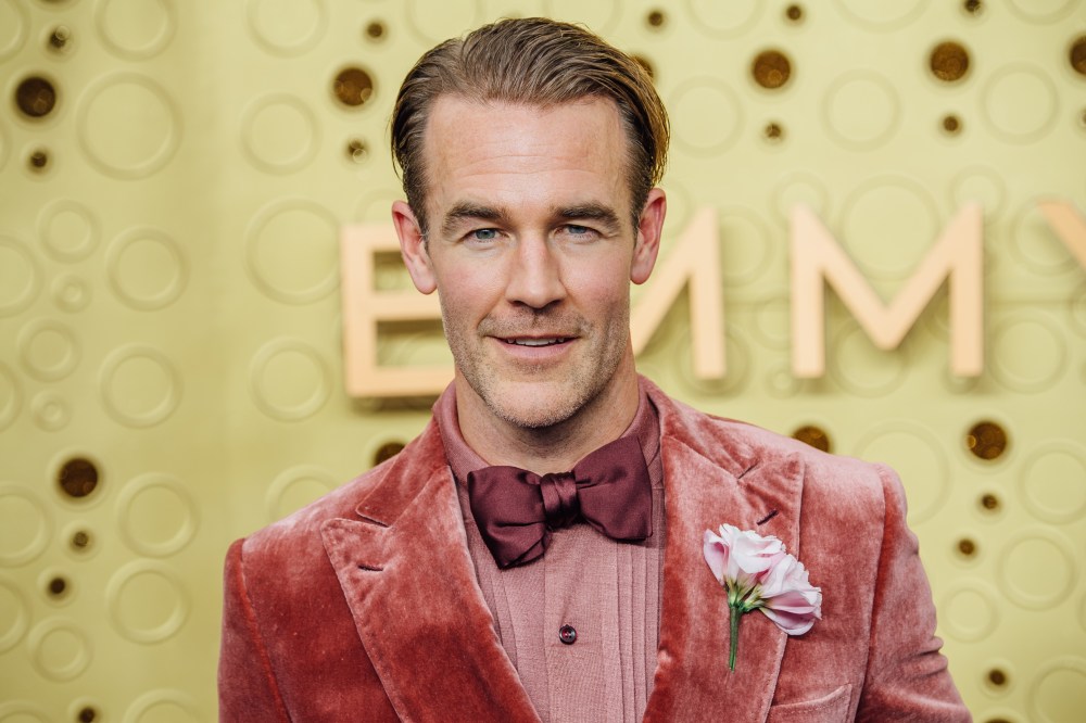 James Van Der Beek, ‘Dawson’s Creek’ Star, Dies at 48