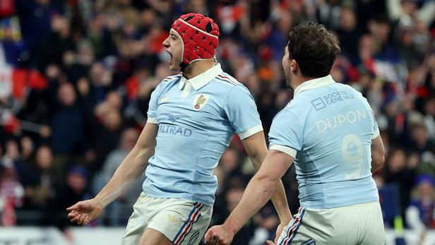 France - Angleterre : dans la souffrance et au terme d’un match fou, les Bleus remportent un deuxième Tournoi d’affilée