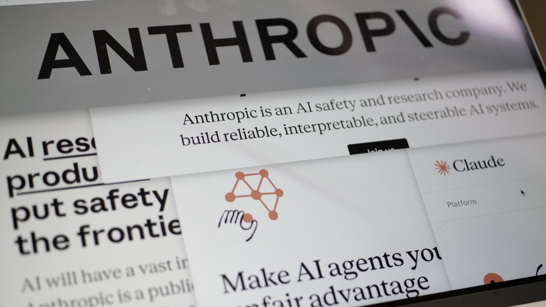 IA : Anthropic va contester sa désignation comme entreprise « à risque » par Washington