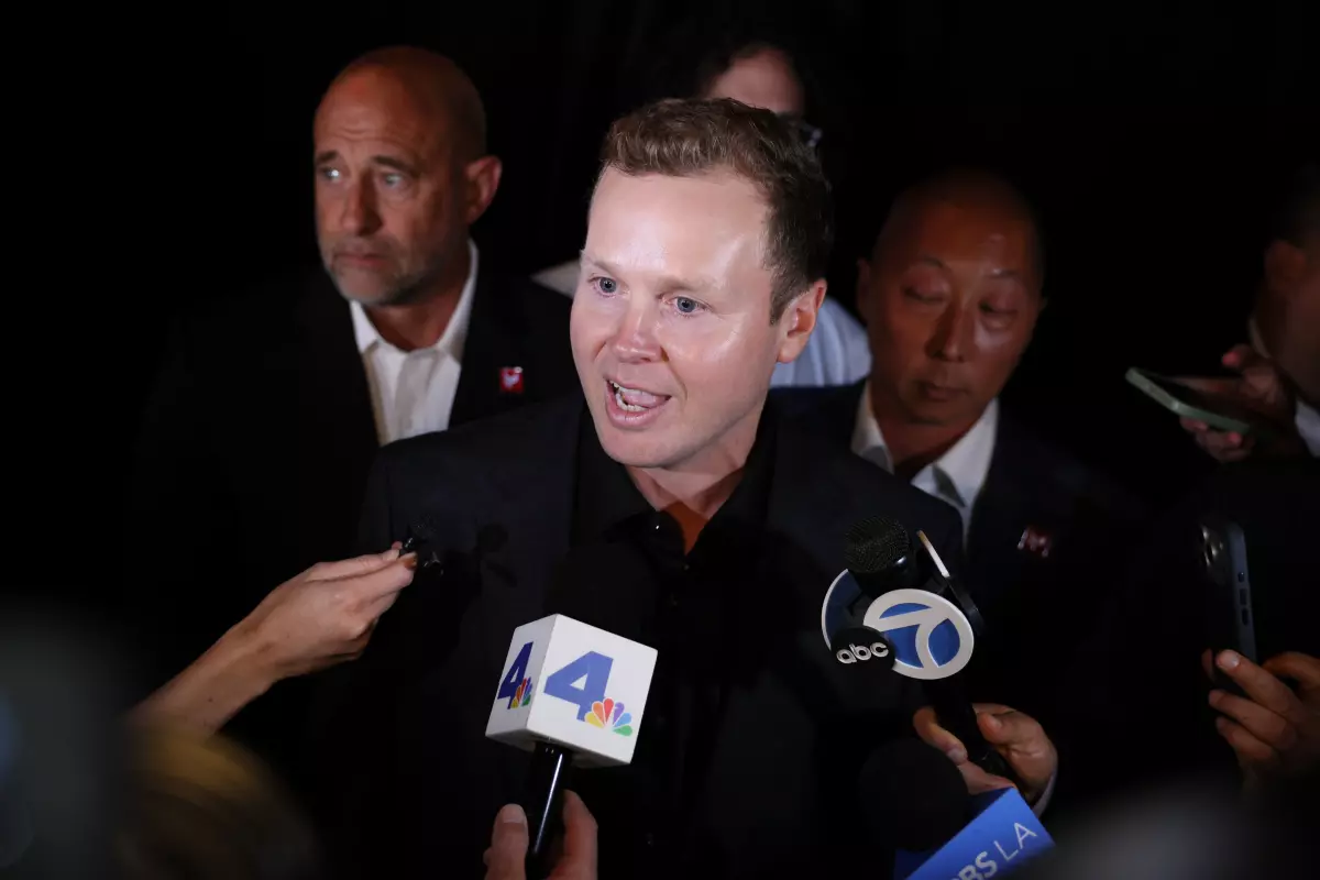 Spencer Pratt concedes LA mayor race, but declares ‘war’ against advancing candidates