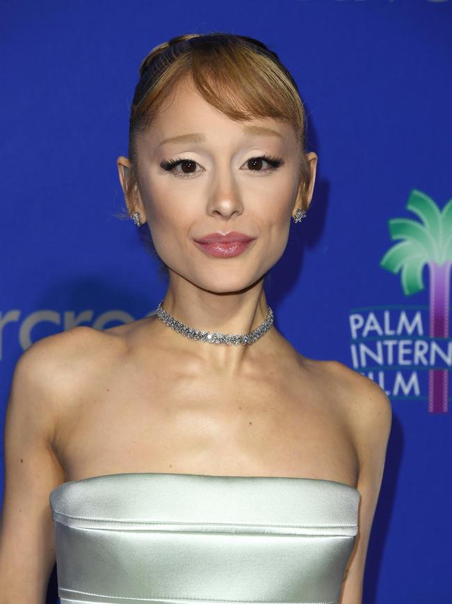 Ariana swiftly moves on with surprise man