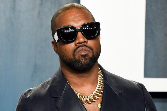 Kanye West, banni de la plupart des pays d’Europe, va recevoir une subvention de 4 millions d’euros pour faire un concert en Albanie