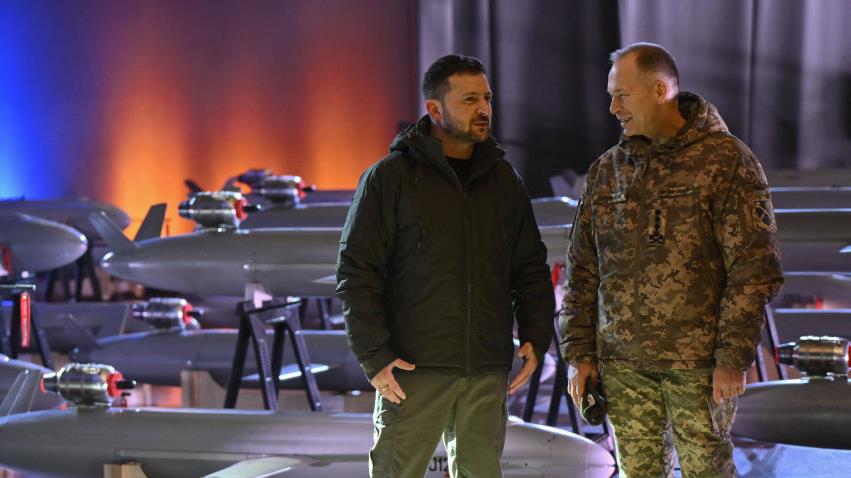 Le président Zelensky a annoncé le limogeage du commandant en chef de l'armée, Oleksandre Syrsky, moins d'une semaine après celui du ministre de la Défense. (Photo d'archives)  Photo : AFP / GENYA SAVILOV