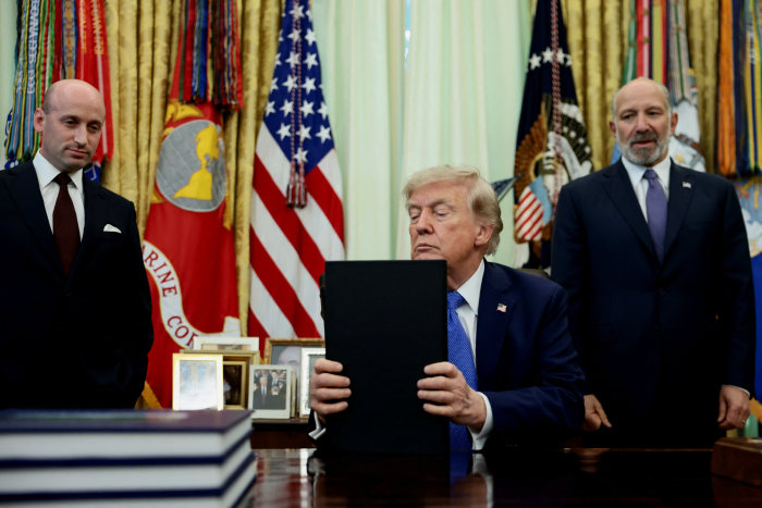 Trump Signs Executive Orders Targeting Birthright Citizenship