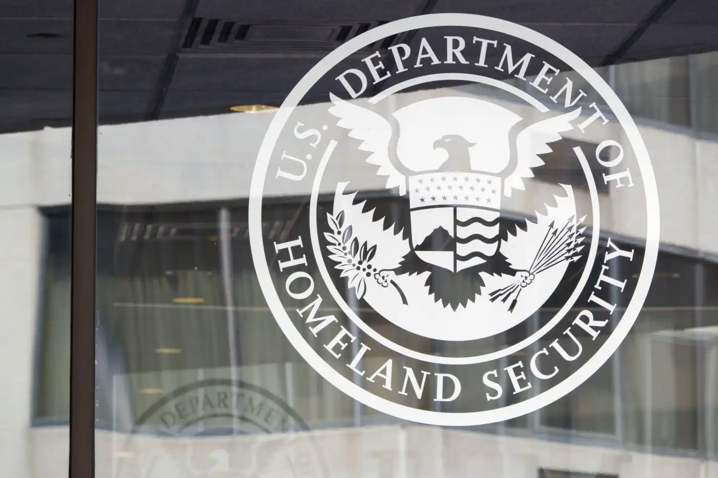 Judge lifts order on Somalia TPS, clearing way for deportations