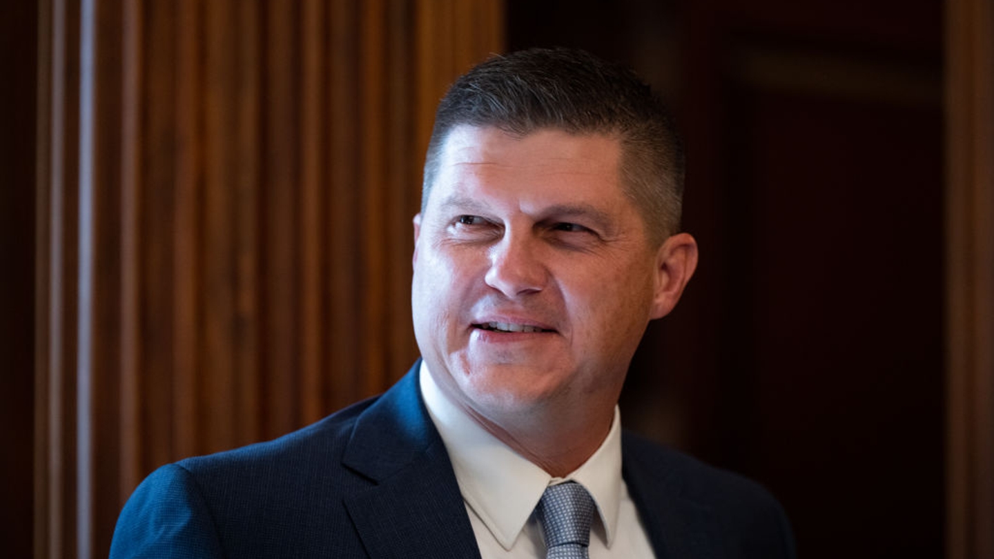 Republican survives primary on Tim Walz's old congressional turf as Dems eye seat flip