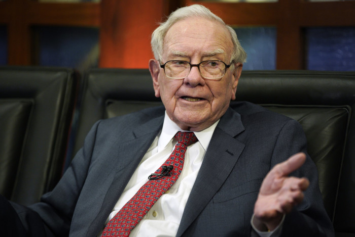 Warren Buffett Steps Down as Berkshire Hathaway Chairman