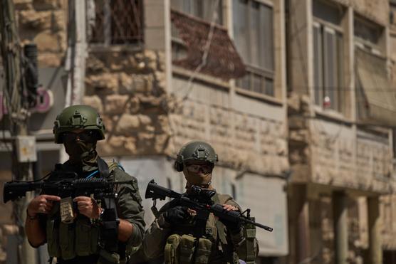 Raid de l’armée israélienne dans la ville d’Anata, en Cisjordanie occupée, le 8 septembre 2026. LEO CORREA/AP PHOTO