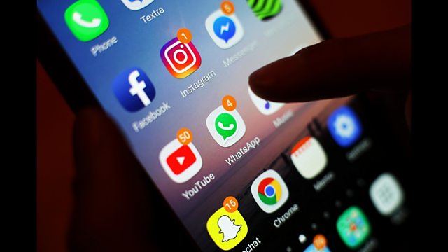 Too much screen time 'can damage children as badly as poverty'