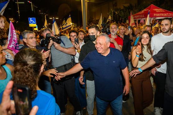 Législatives en Israël : Gadi Eisenkot, le principal opposant à Benyamin Nétanyahou, prône l’union et l’apaisement