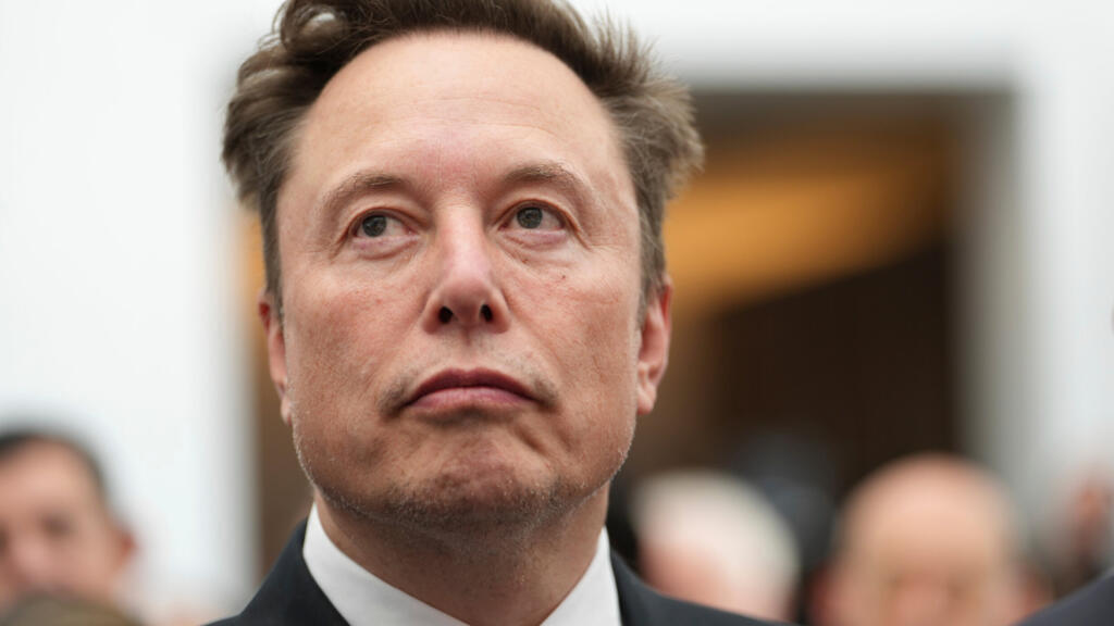 Musk says Zelensky should 'go' as doubts grow over US support for Ukraine