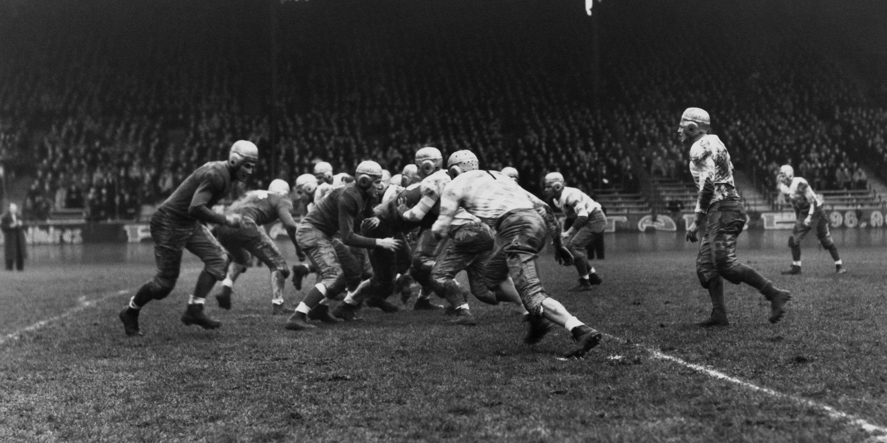 Avant le match de NFL au Stade de France, la tournée qui voulait introduire le football américain en France, en 1938