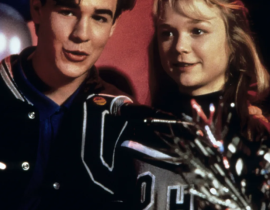 ANGUS – 1995. Photo : Everett Collection