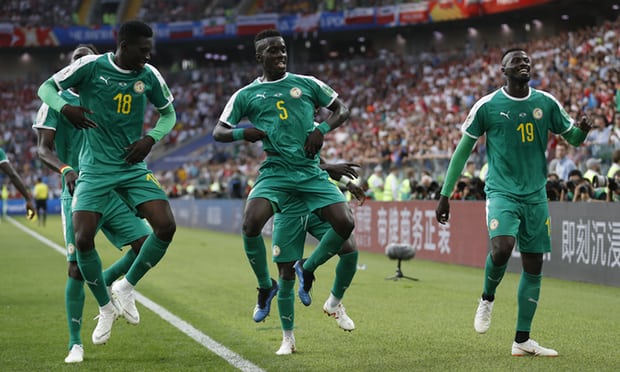 M’Baye Niang pounces to secure Senegal victory after Poland mix-up