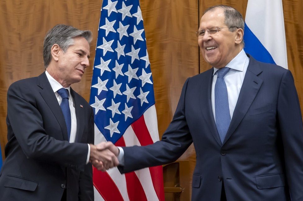 Top US, Russian diplomats to continue talks on de-escalating Ukraine tensions